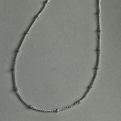 Collier en chaîne d'argent perlée GENOA