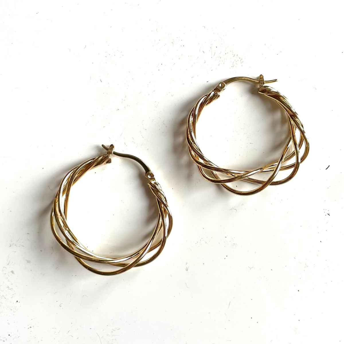 Boucles d'oreilles créoles torsadées - Plaqué or