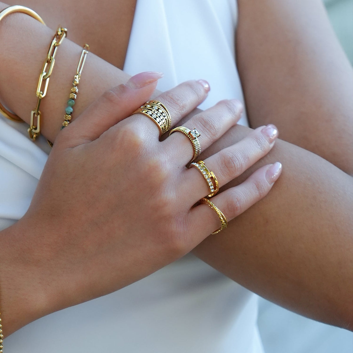 HIRAYA: Textured Block Band Ring with a Square Zirconia Centerpiece