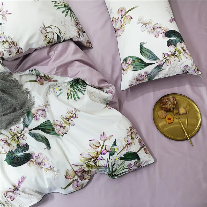 Parure de lit Eden 600 fils en coton à motifs floraux – Blanc/Lilas