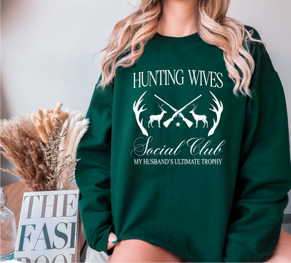 Sweat-shirt unisexe à col rond "Hunting Wives Social Club"
