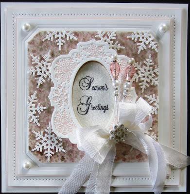 Décès de Sue Wilson - Flocon de neige estampé