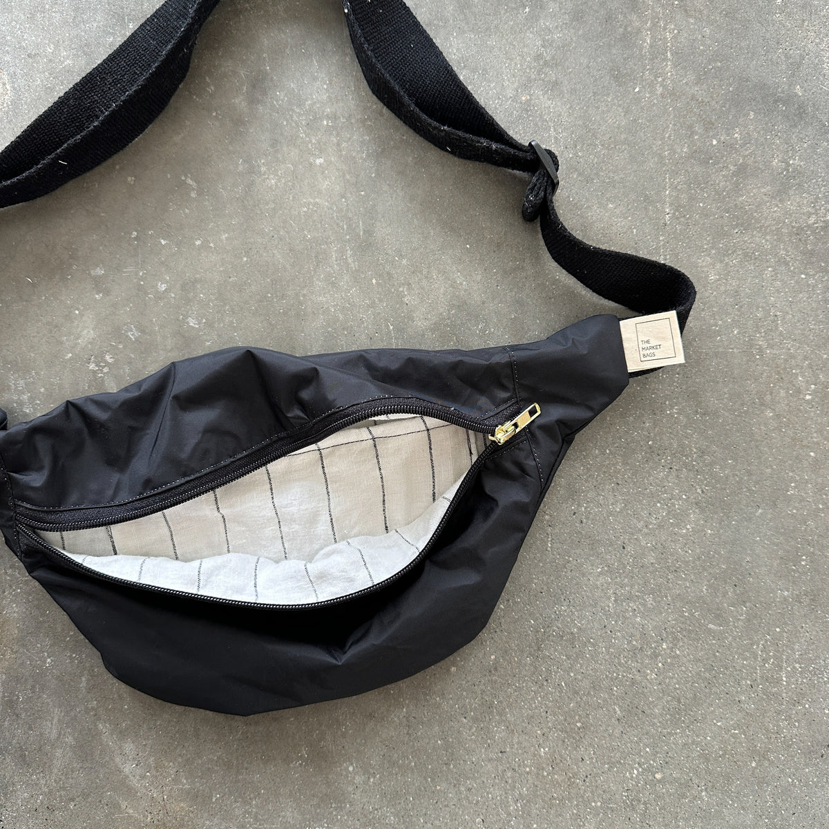 The Cross Body Bag - Helly Hansen Water Resistant