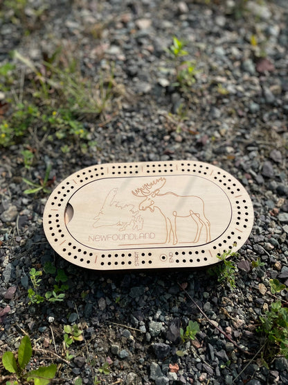 2-Player Wooden Travel Cribbage Board – 9″ × 5″