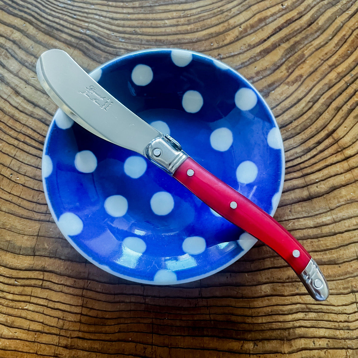 Couteau à beurre Laguiole ®, Rouge