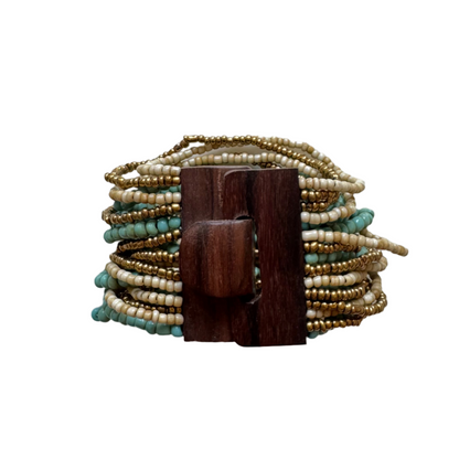 Bracelet perles mélangées avec fermoir en bois