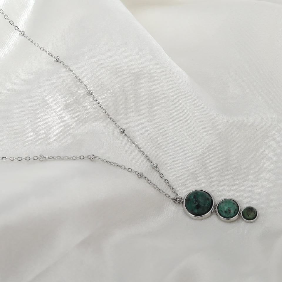 INDY : Collier en argent avec pendentif à 3 pierres