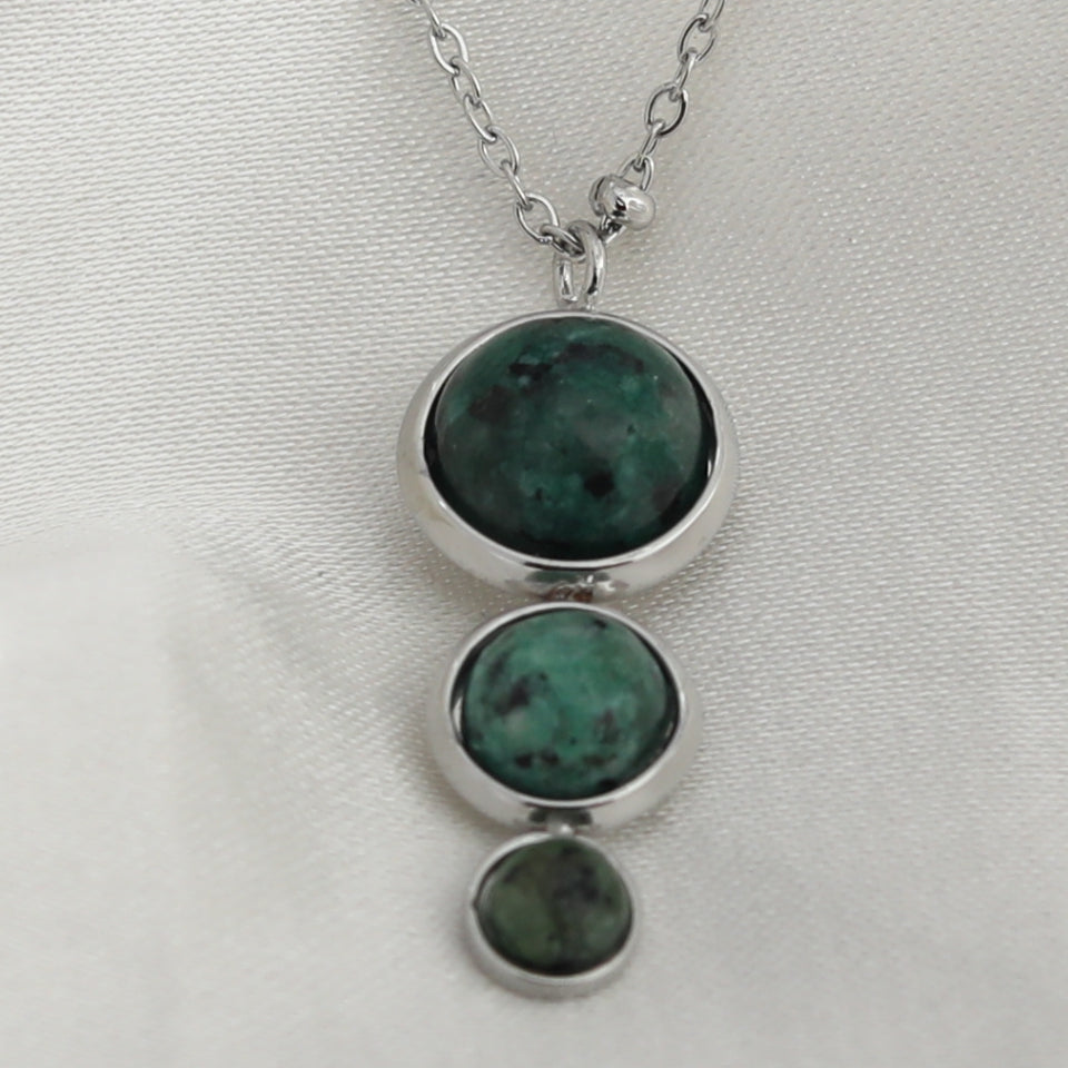 INDY : Collier en argent avec pendentif à 3 pierres