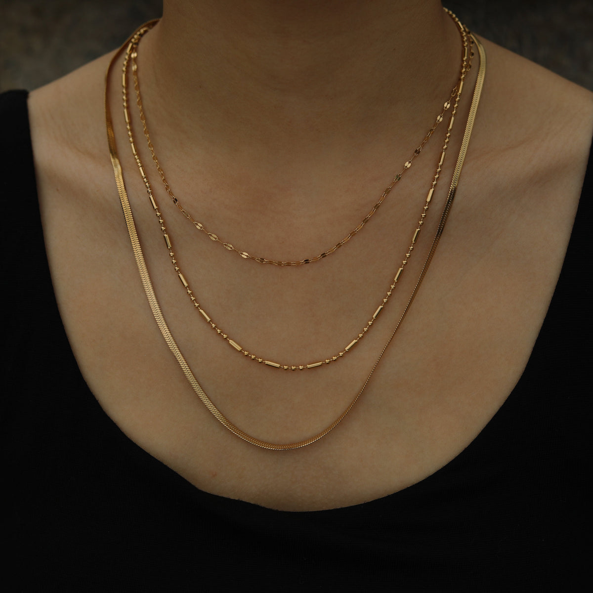 Collier multi-chaînes doré IRIS à triple rang