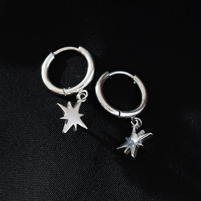 KAYLIN Argent: Mini créoles boucles d'oreilles pendantes étoiles