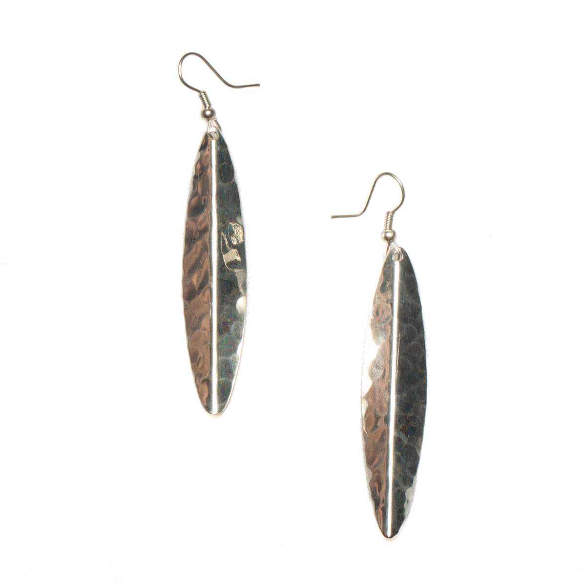 Boucles d'oreilles longues en métal en forme de feuille - Couleur argent