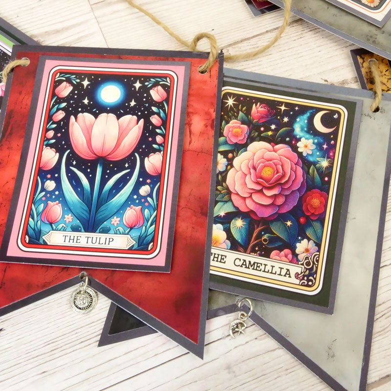 Le Petit Livre de Tarot Floral