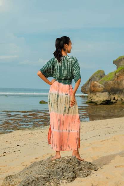 Robe longue tie-dye à rayures – Rose et gris