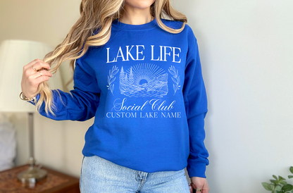 Sweat-shirt ras du cou unisexe Lake Life Social Club | Vêtements pour le lac | Vêtements de camping