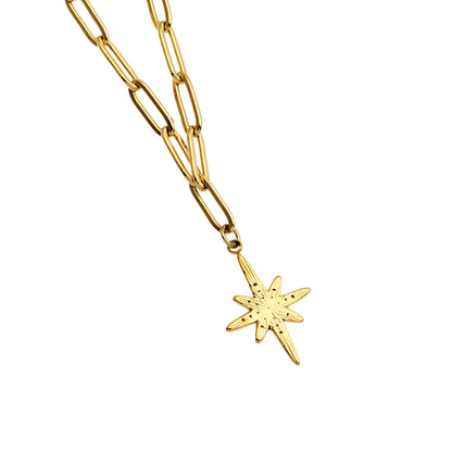 MALVINA Collier chaîne dorée avec pendentif étoile serti de zirconiums