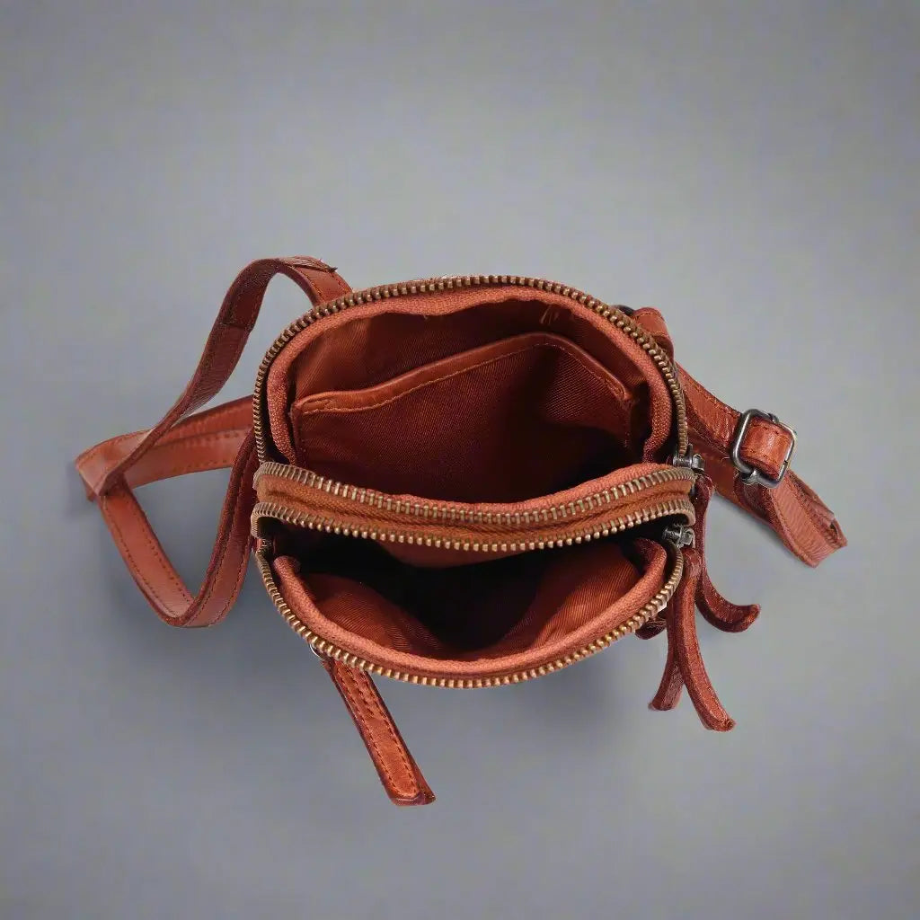 Sac bandoulière MET en cuir petit modèle
