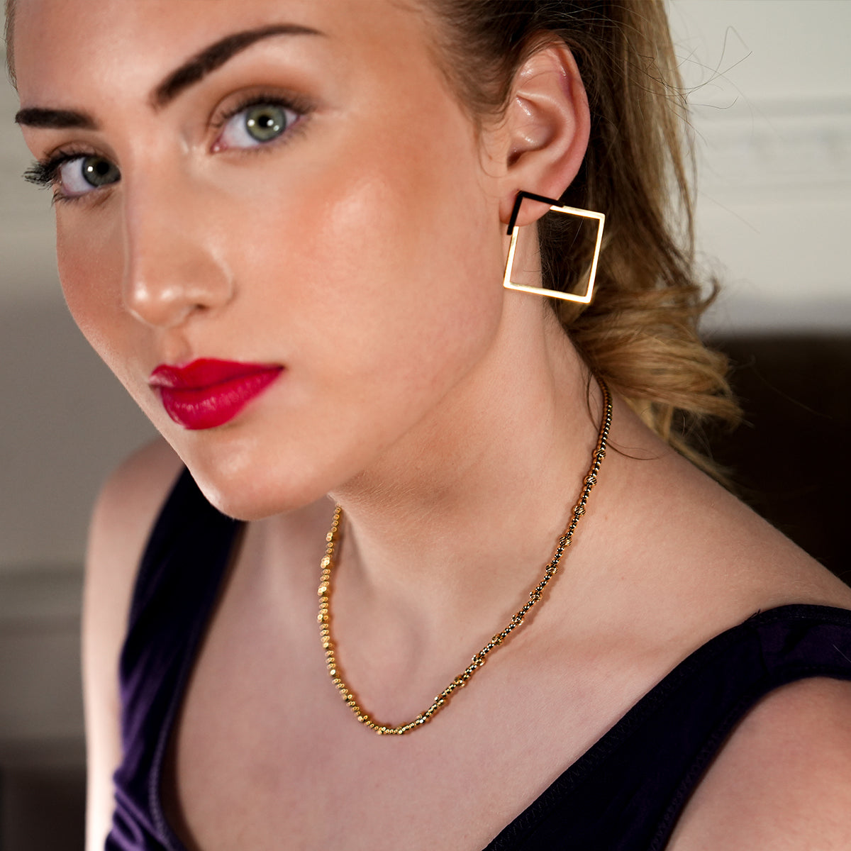 Style MILLIE : Collier chaîne en or à double perles fusionnées