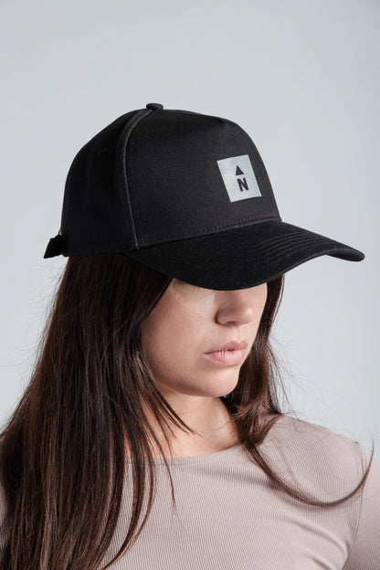 Casquette résistante à l'eau avec « N » réfléchissant