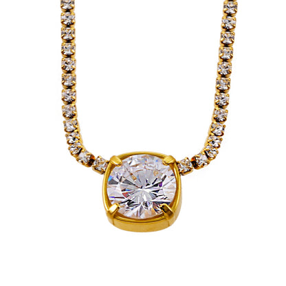 AURA : Pendentif oxyde de zirconium serti sur une chaîne perlée de mini-oxydes de zirconium