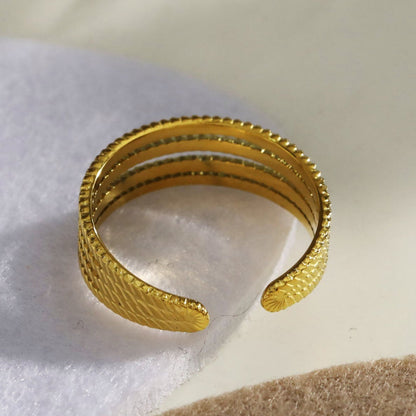 BRYONY : Bague pré-empilée texturée symétrique