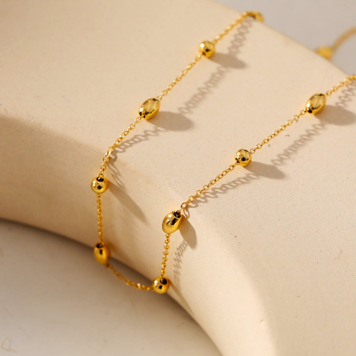 VIGO : Collier à chaîne en or à billes et ovales, sans effort et essentiel