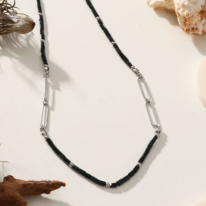 Collier LORENA en chaîne trombone avec perles noires et argentées