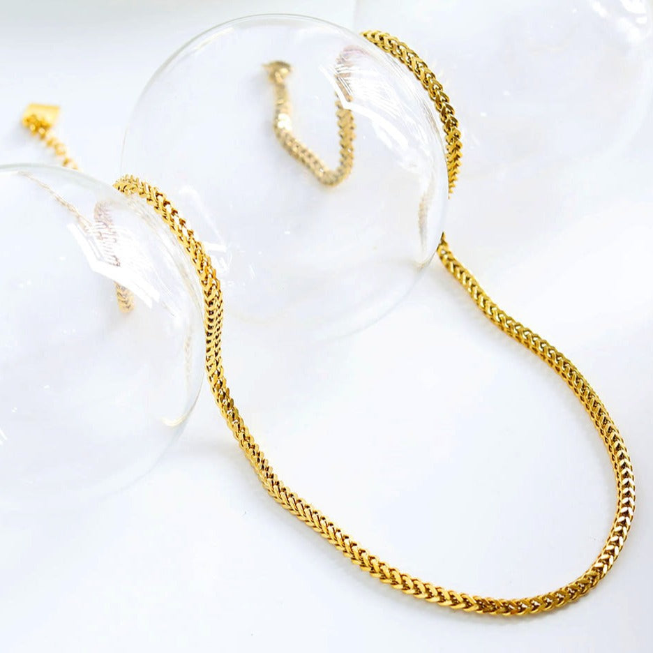 CAMI Gold: Cuban Link Chain Necklace