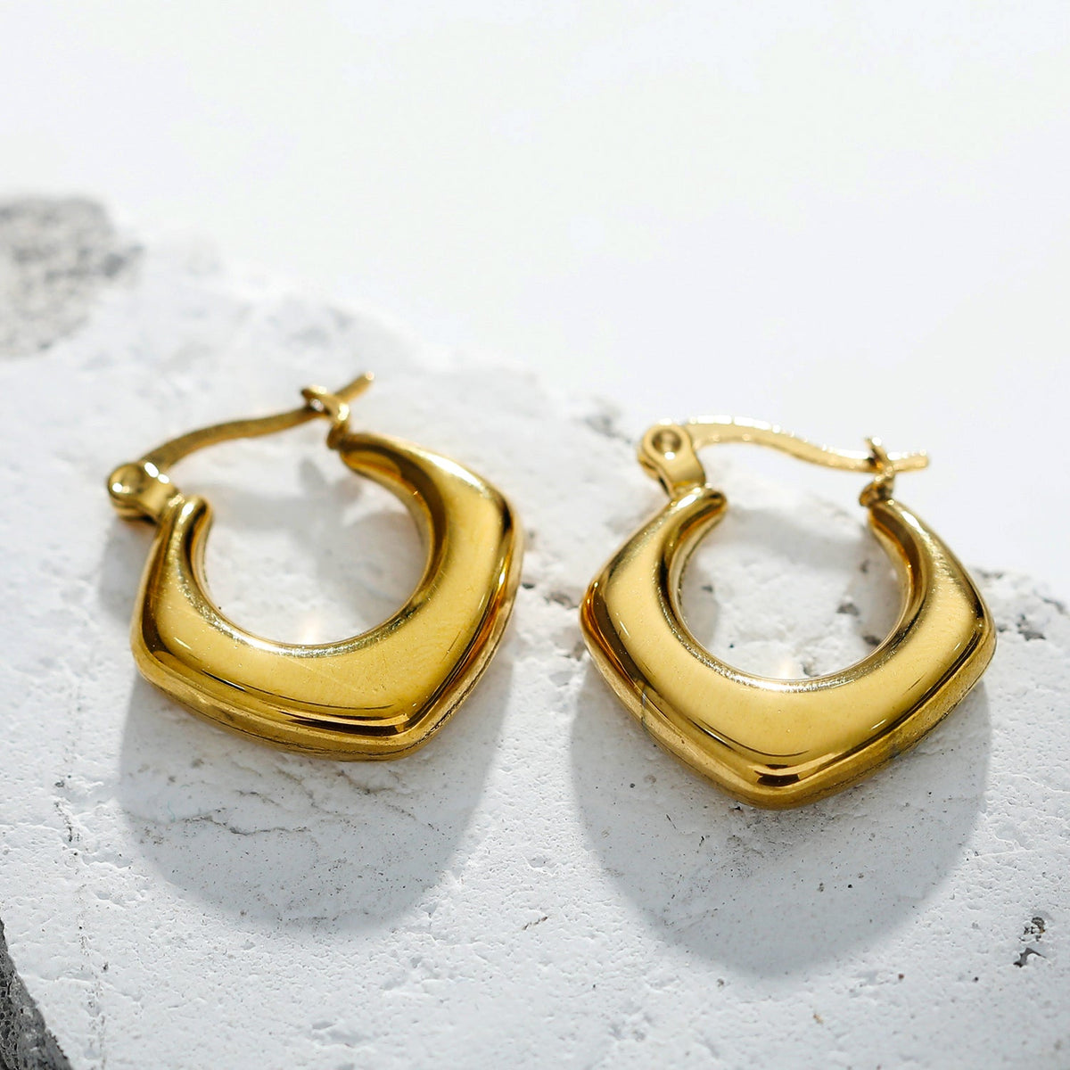 MARIYA : Boucles d'oreilles créoles rondes carrées Or