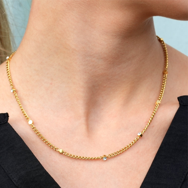 Style PENIQUIK: Collier chaîne à perles en zircone