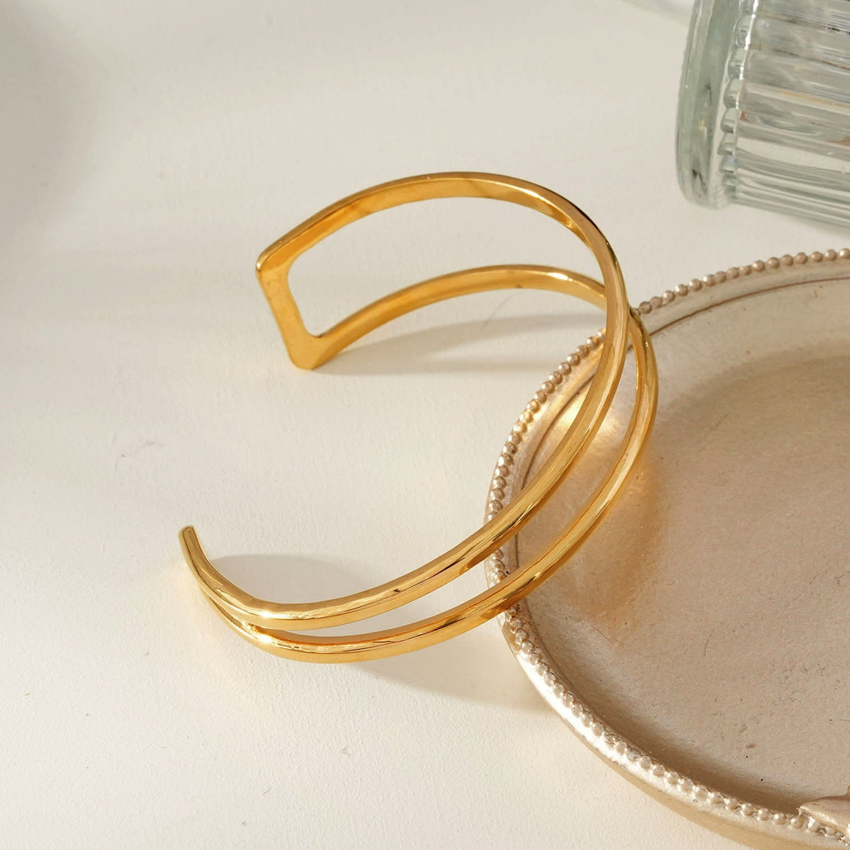 ROSARA Gold : Bracelet double rang chic et minimaliste