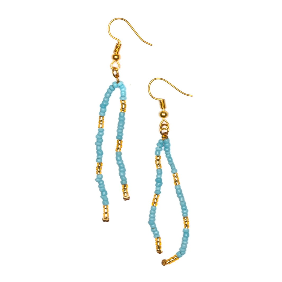 Boucles d'oreilles doubles en perles de rocaille avec accents dorés