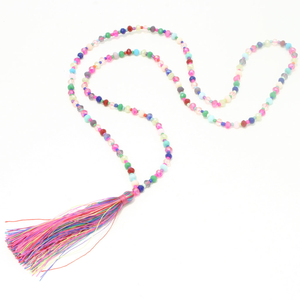 Collier à pompon en perles de cristal
