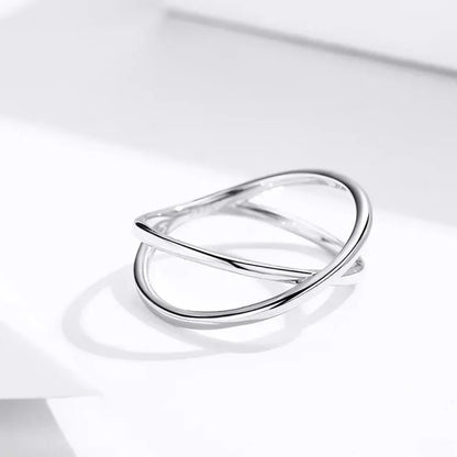 Bague X plaquée or 14 carats à couper le souffle - Bague croisée minimaliste élégante en argent sterling 925 pour femmes - Bijoux de promesse Scr543