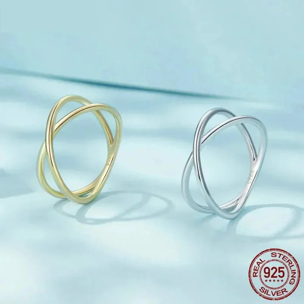 Bague X plaquée or 14 carats à couper le souffle - Bague croisée minimaliste élégante en argent sterling 925 pour femmes - Bijoux de promesse Scr543