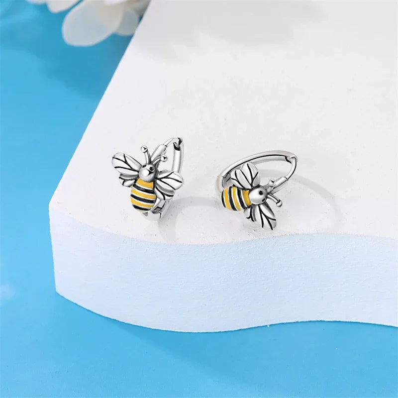 Boucles d'oreilles créoles en argent sterling Dazzling Bee