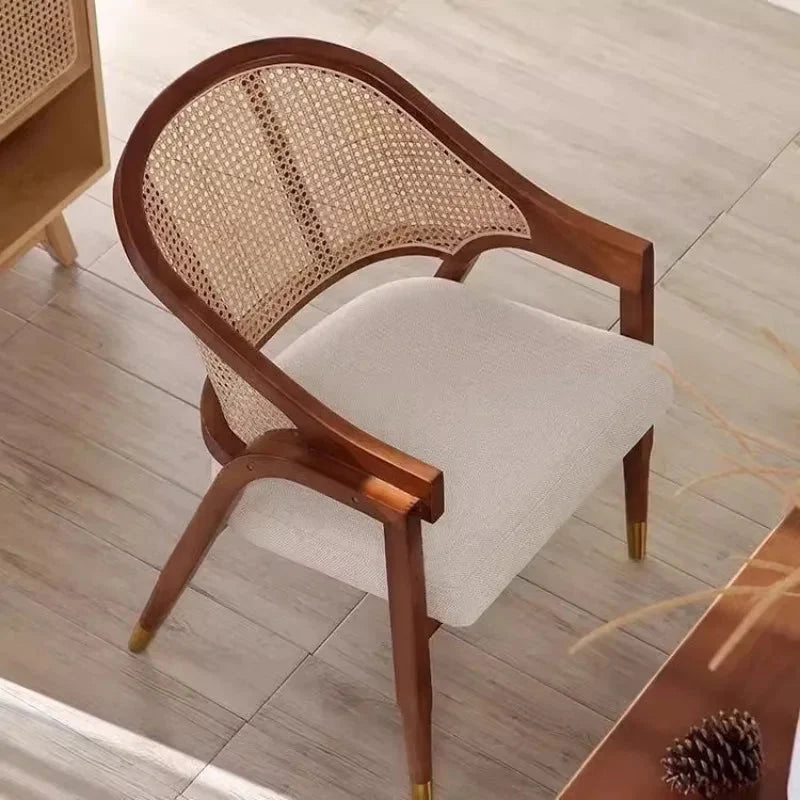 Hinata Chair
