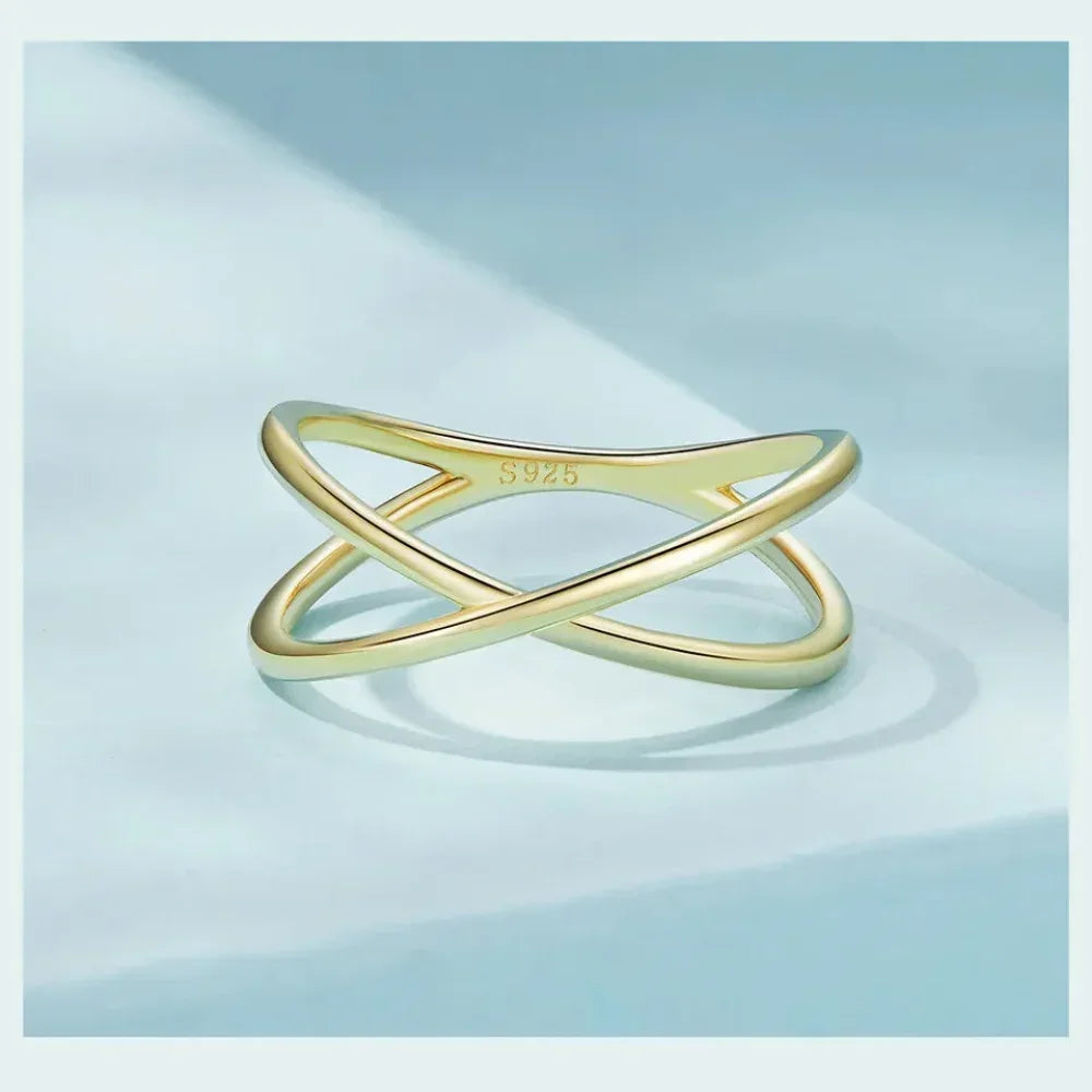 Bague X plaquée or 14 carats à couper le souffle - Bague croisée minimaliste élégante en argent sterling 925 pour femmes - Bijoux de promesse Scr543