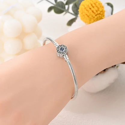 Bracelet jonc flocon de neige en argent sterling avec oxydes de zirconium