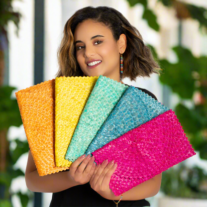 Pochette en feuille de pandan – Rose
