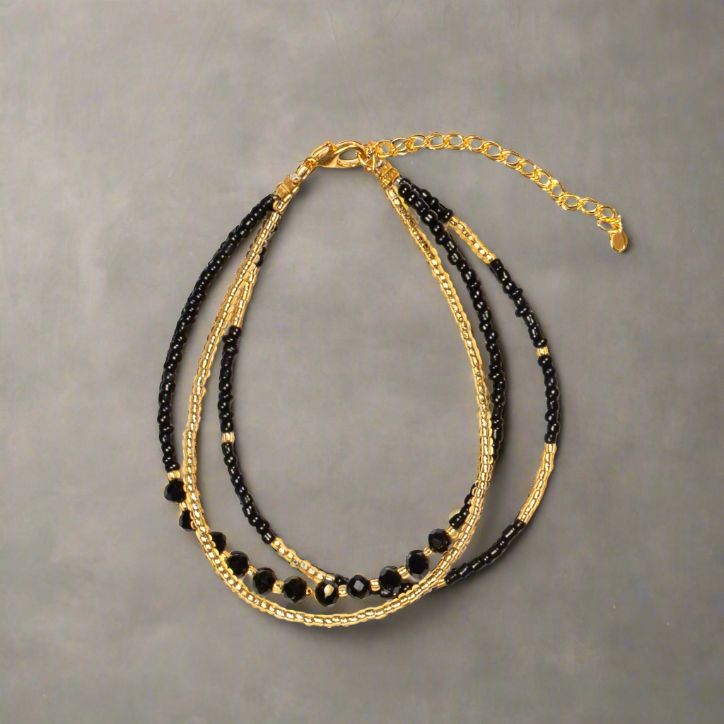 Bracelet triple rang avec perles de cristal