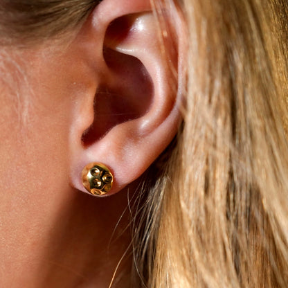 Boucles d'oreilles clous disque texturé SIGRID