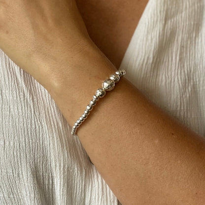 Bracelet perlé en plaqué argent