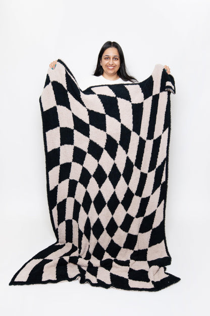 Tap Shoe & Rainy Day Wavy Checker Print Extended Throw
