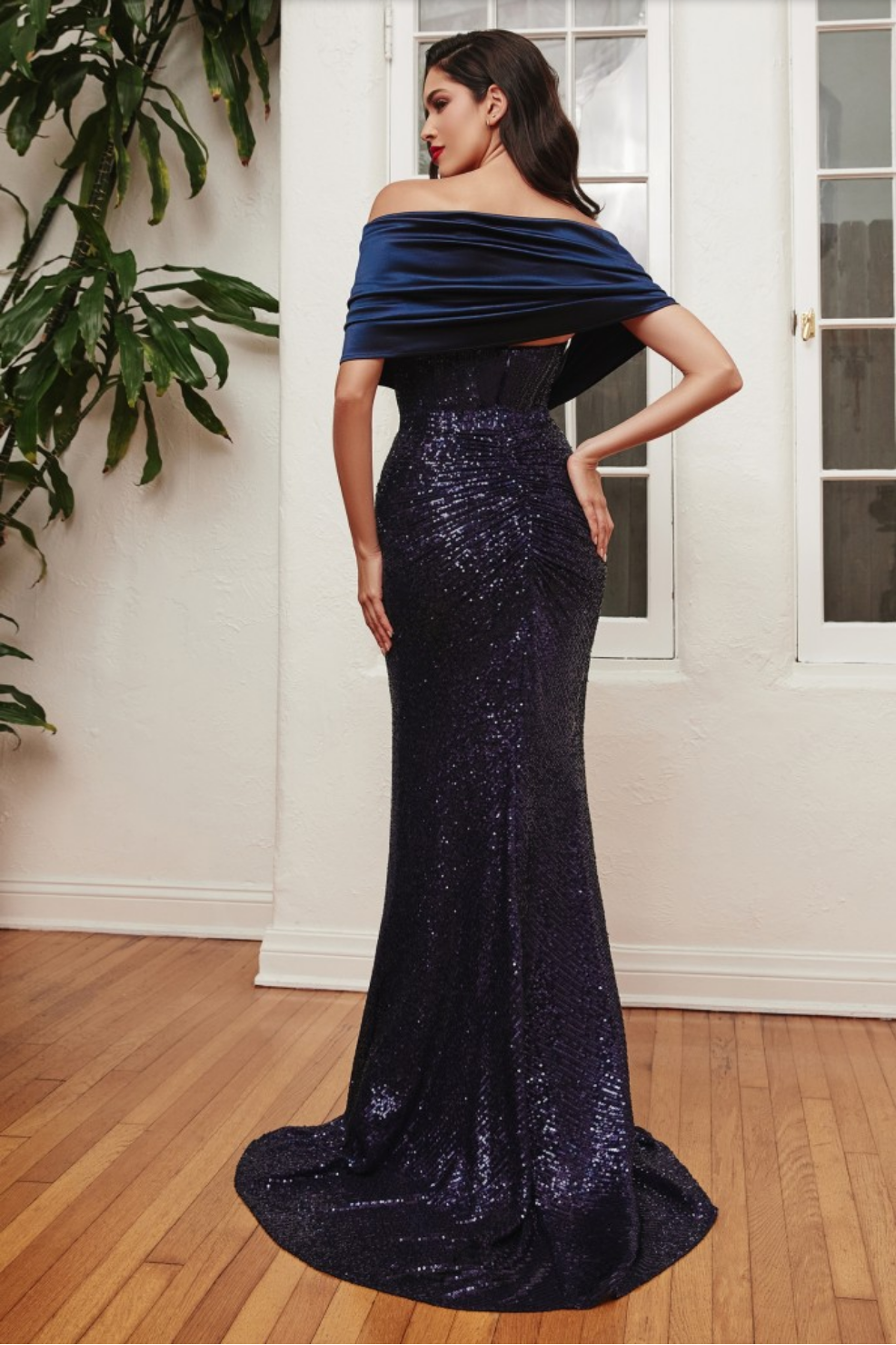 STRAPLESS SEQUIN DRESS