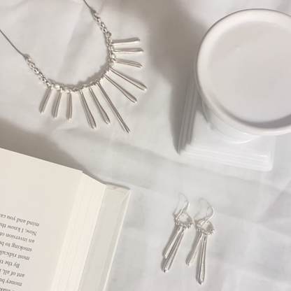 Drop Fan Necklace In Silver Plate