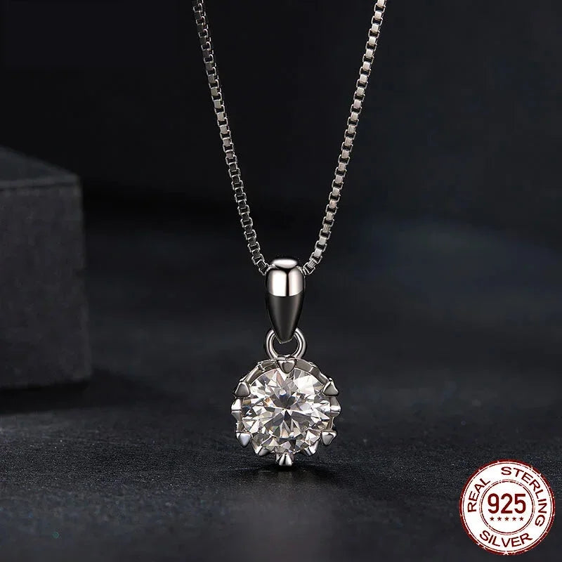 Collier pendentif en argent sterling avec moissanite 1 carat Stellar Shine