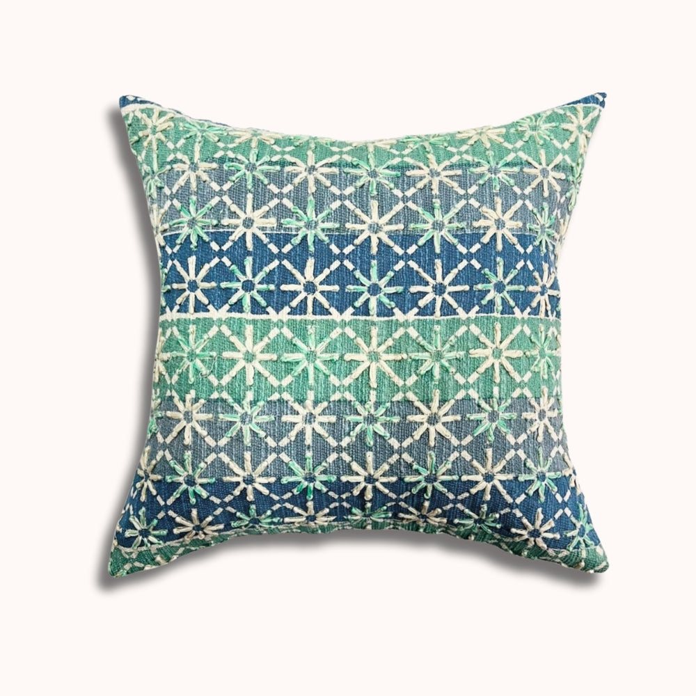 Housse de coussin en coton brodé géométrique 40x40cm – motif étoilé, dos en soie de papier