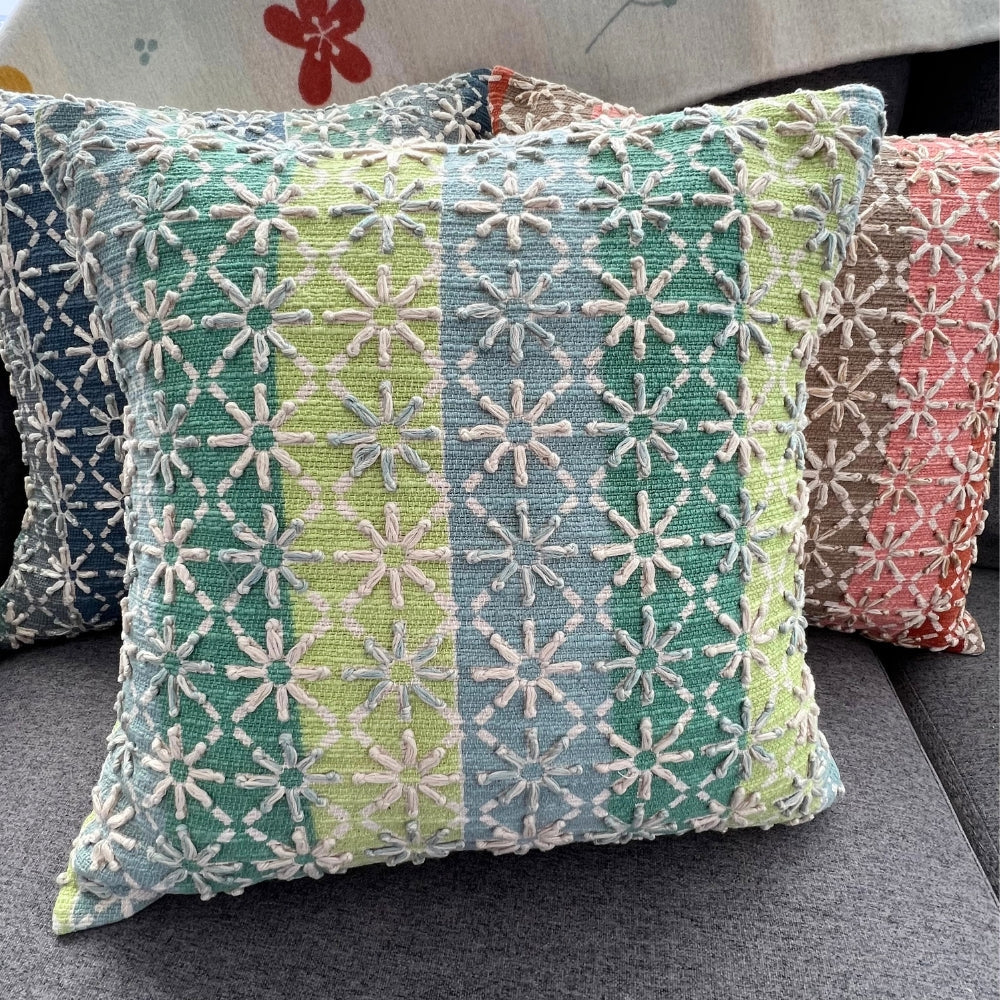 Housse de coussin en coton brodé géométrique 40x40cm – motif étoilé, dos en soie de papier
