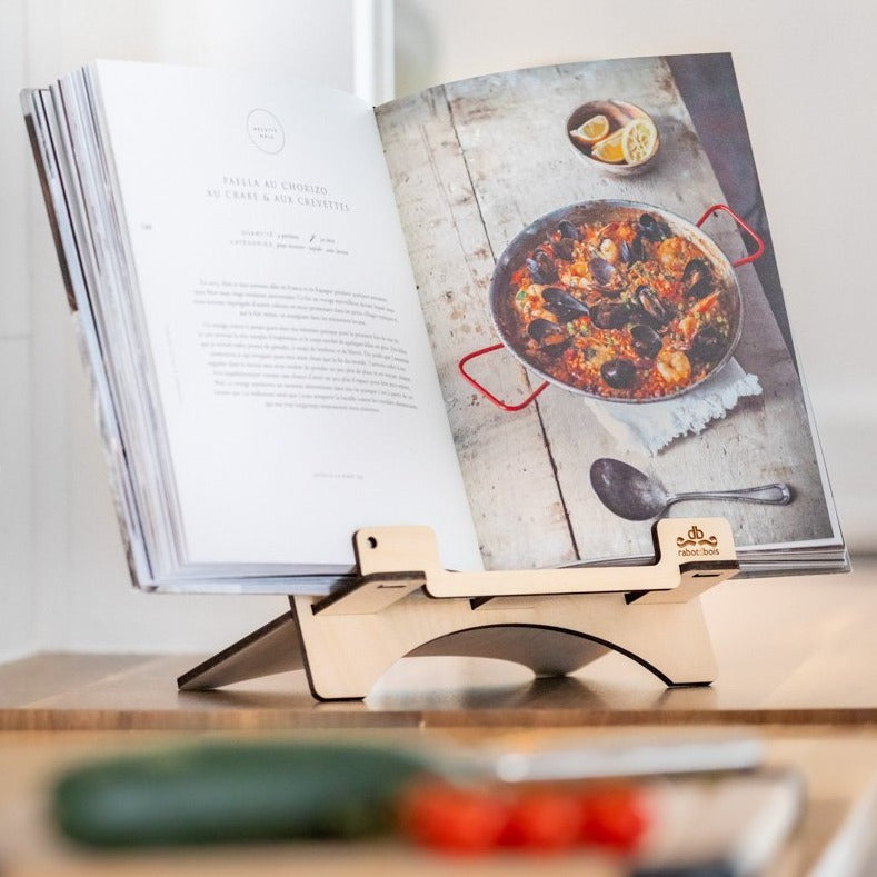 Recipe Book Stand "d-Poser"