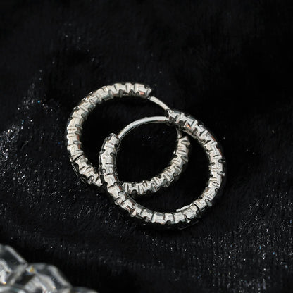 VISCONTA Or Blanc (ton argent) : Finition Ciselée - Boucles d'oreilles mini créoles à surface texturée